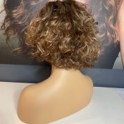 POPPY – BRONDE CURLY BOB WIG