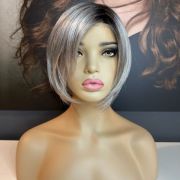 ROXIE – GREY SHORT BOB WIG