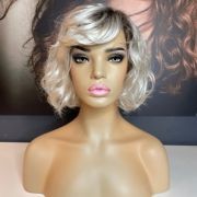 SANDY – PLATINUM BLONDE WAVY BOB WIG