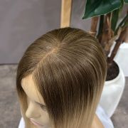 BLONDE MONO TOPPER WITH ROOT – 5×6.5 – AMY