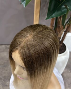 BLONDE MONO TOPPER WITH ROOT – 5×6.5 – AMY