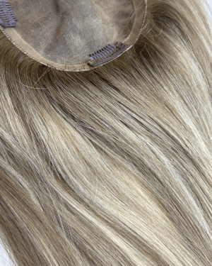 ASH BLONDE BALAYAGE MONO TOPPER – 5×6.5 – ROXI